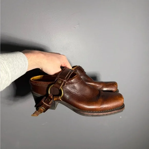 Frye Belted Harness Mules Women’s Size 10 - Picture 4 of 7